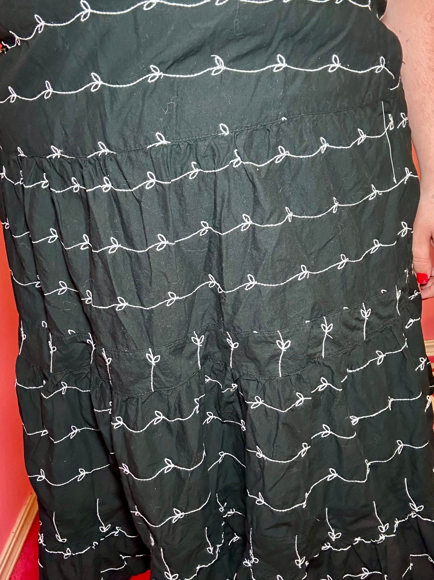 Black Embroidered Skirt (22W)