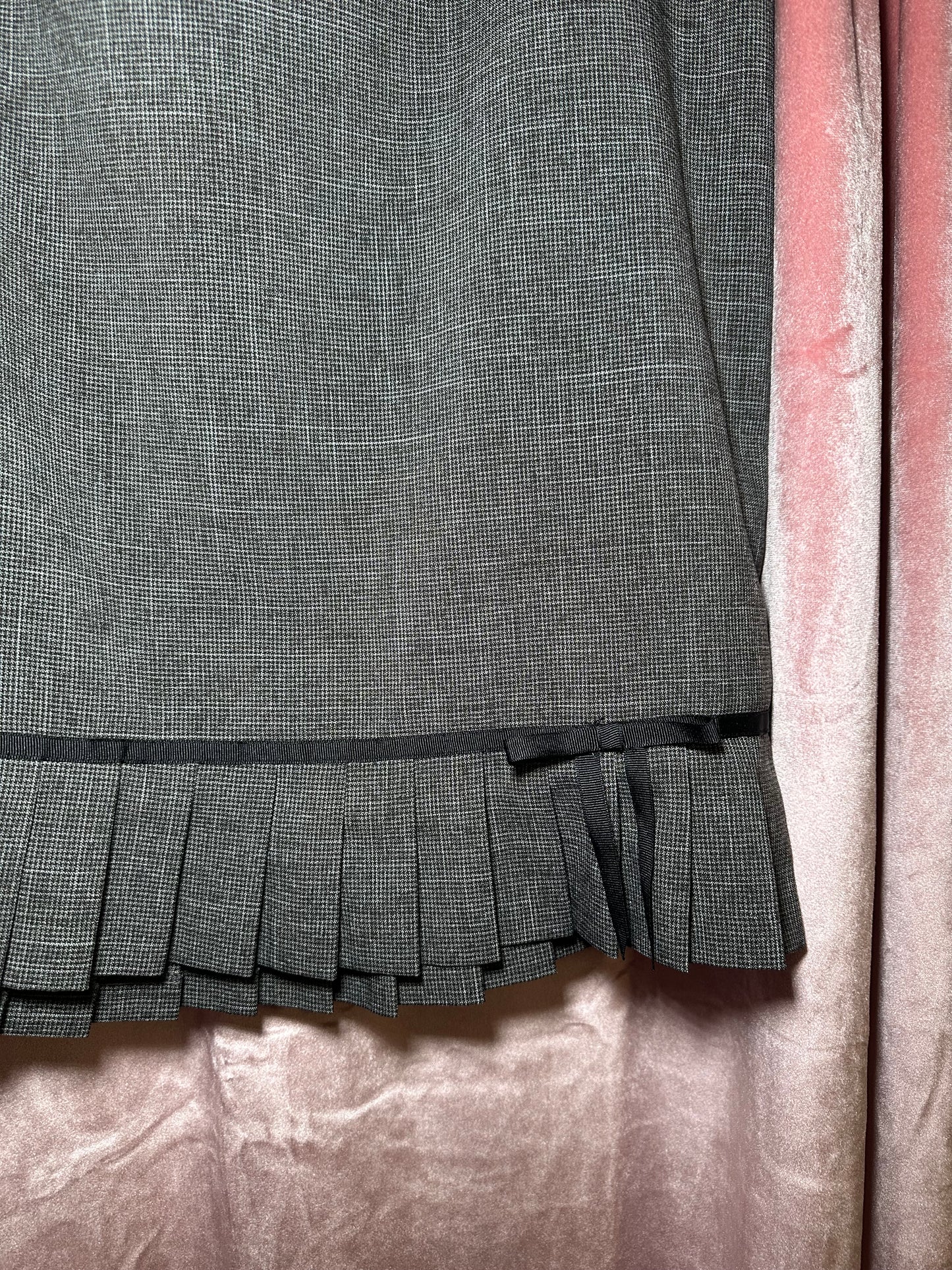 Office Siren Skirt (18)