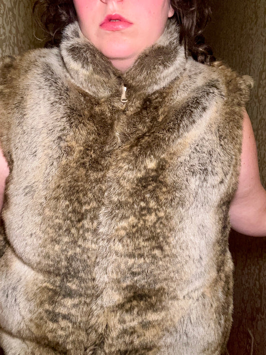 Faux Fur Vest (XL)