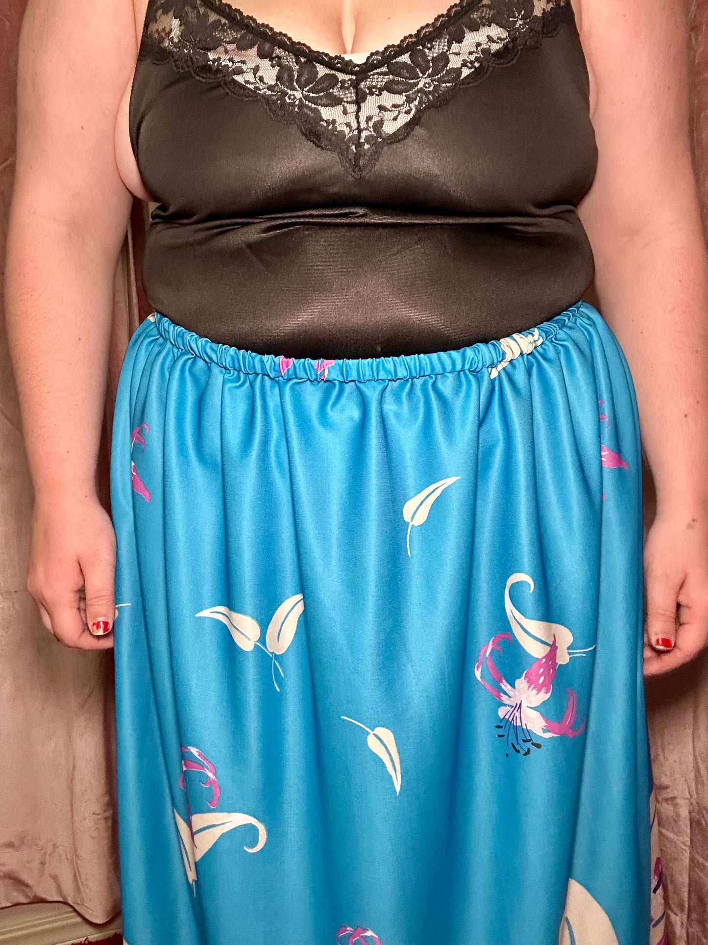 Blue Lilies Skirt (XXL)