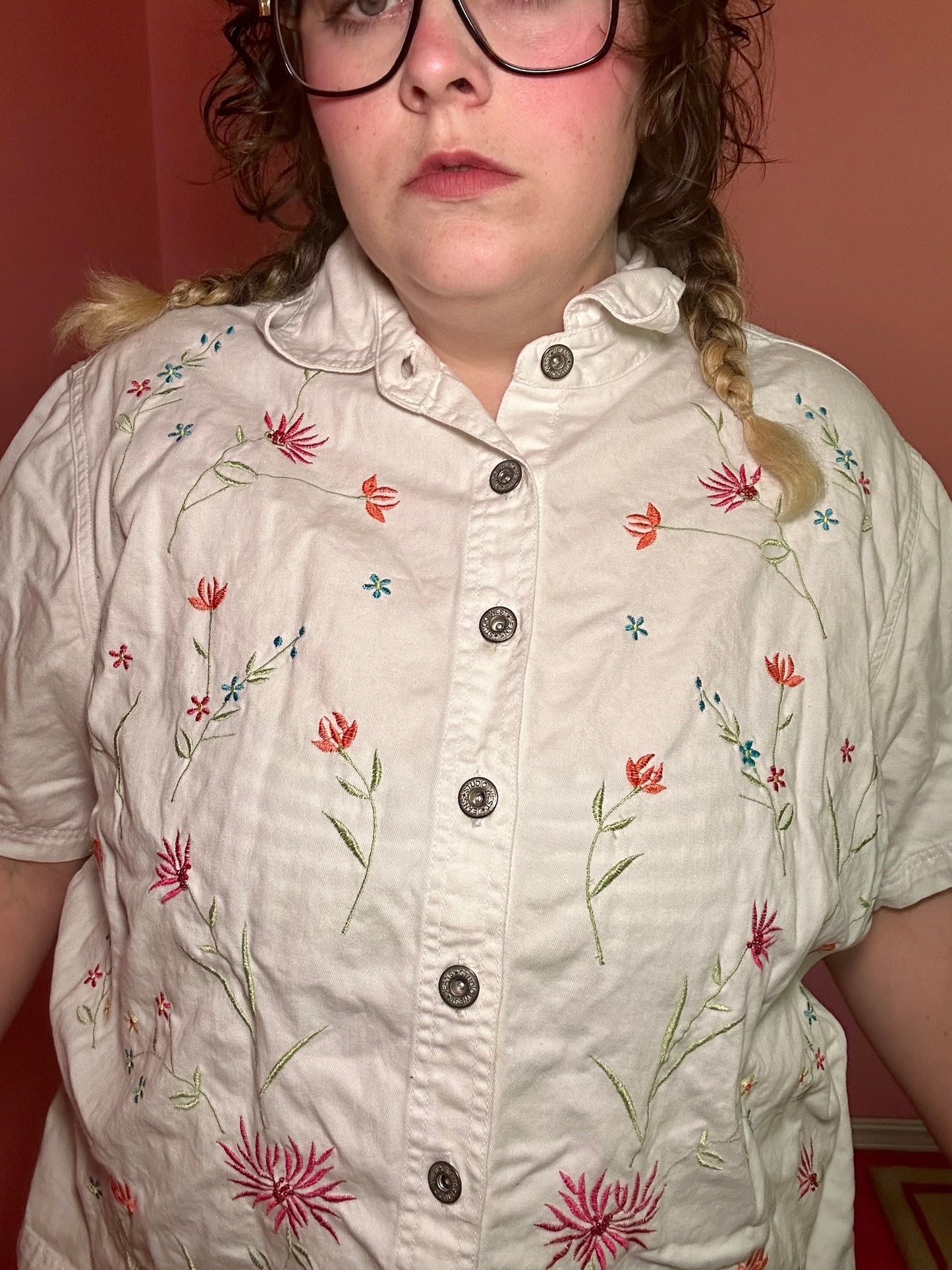 Floral Embroidery Top (3X)