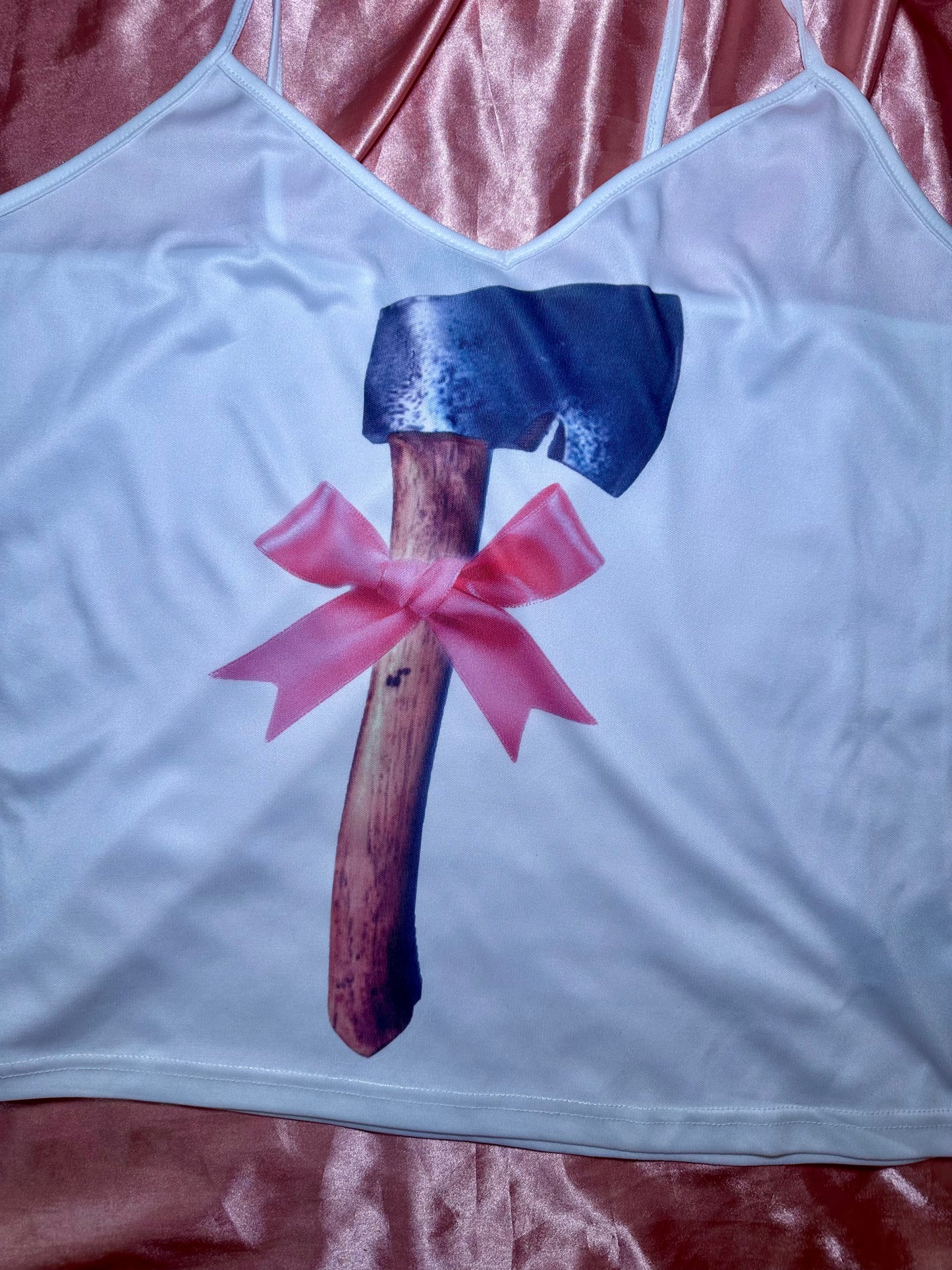 Hatchet Bow Tank (XL)