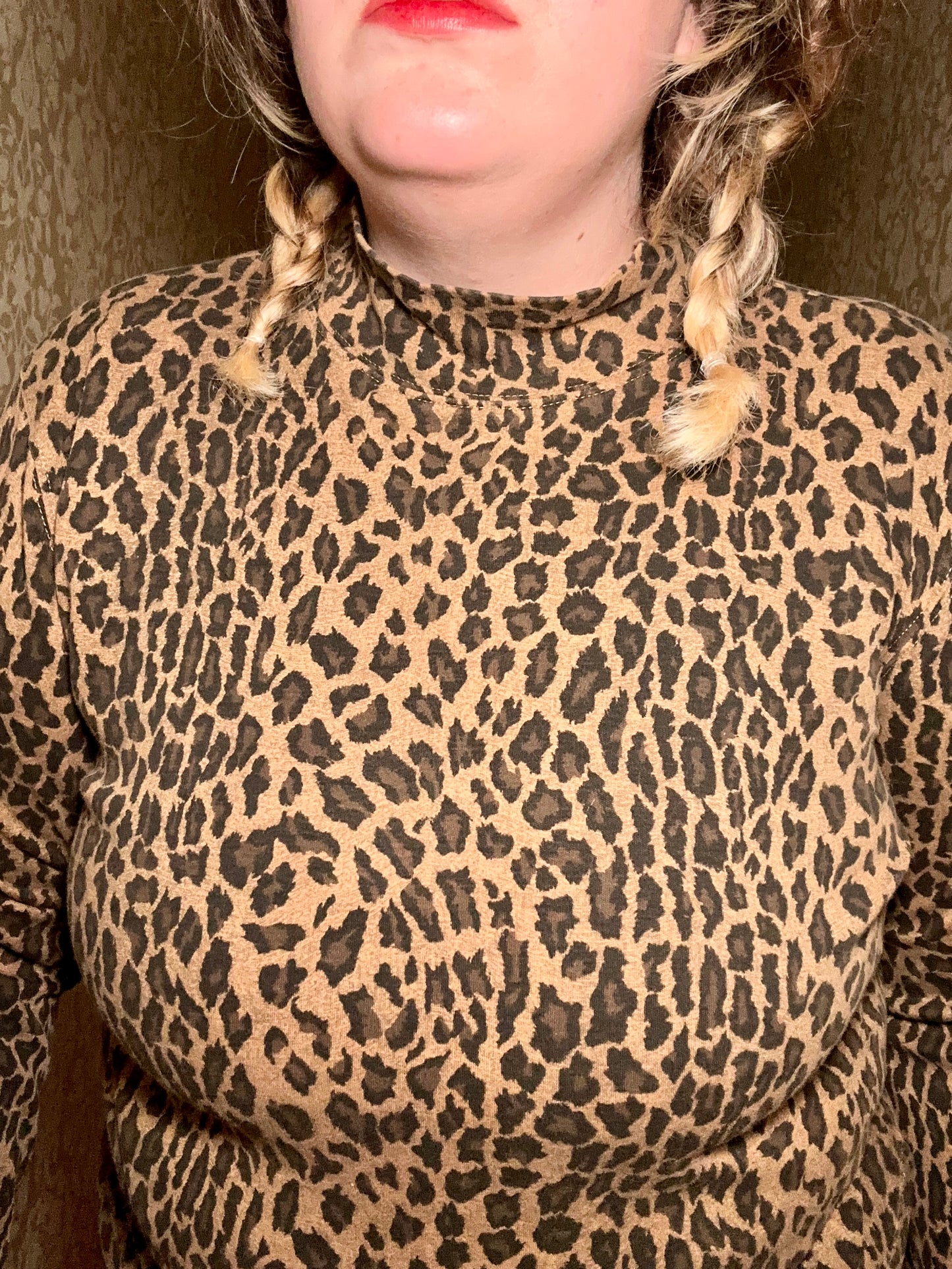 Leopard Turtleneck (XL)
