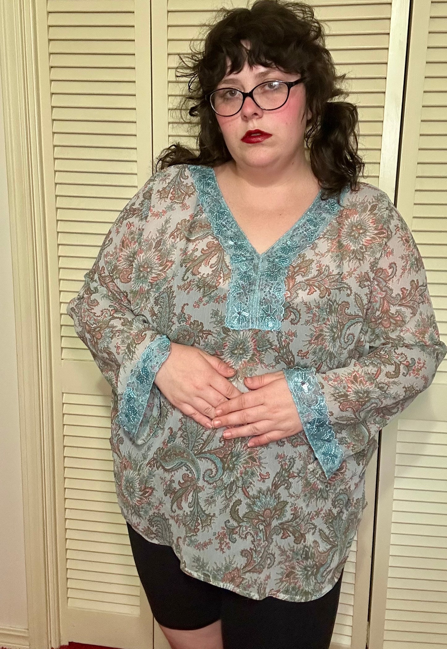 Blue Paisley Sheer Boho Blouse (22/24)