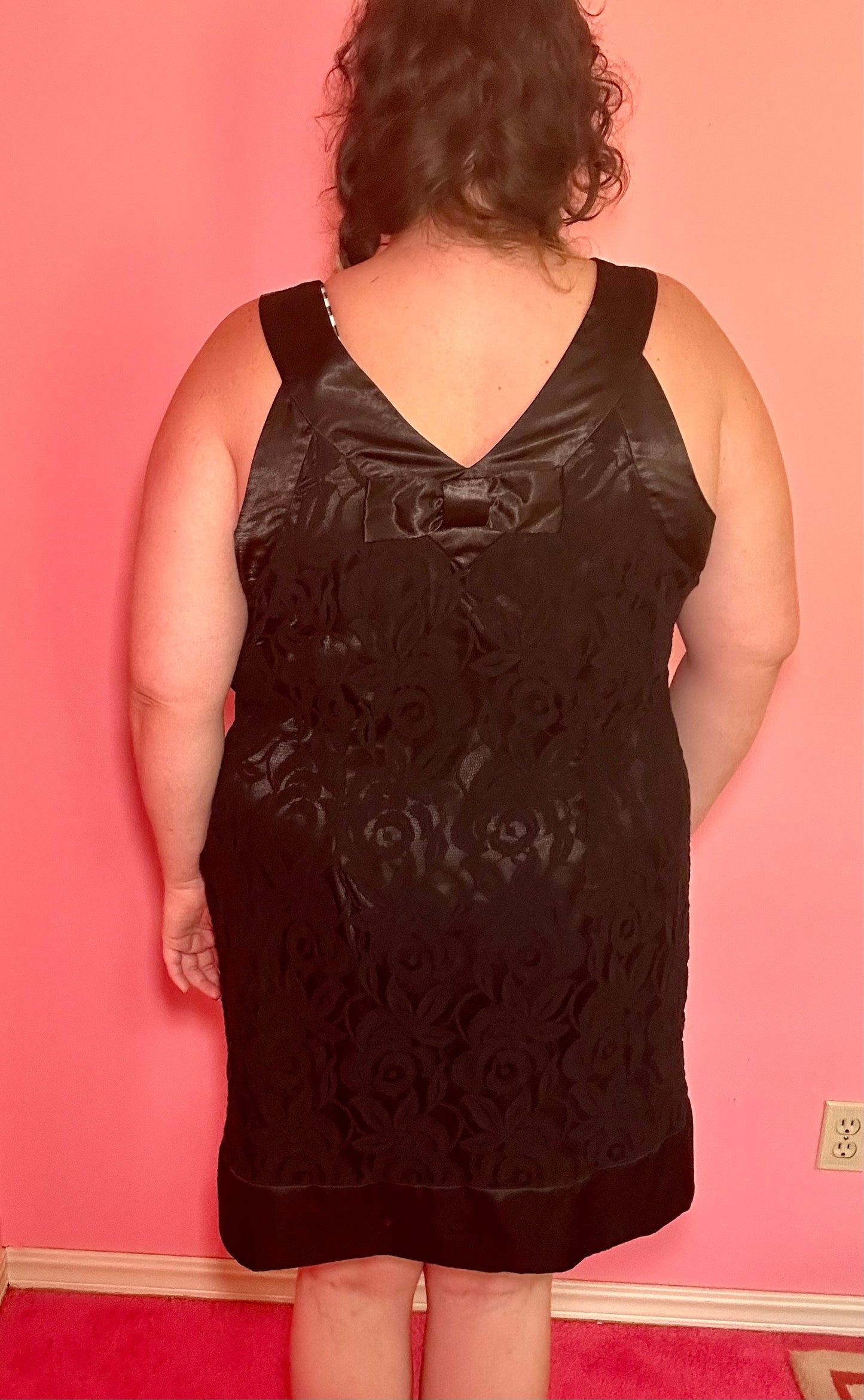 Black Lace Dress (20W)