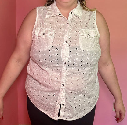 White Button Up Tank (16)