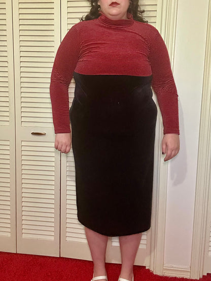 Black and Red Velvet Dress (L)