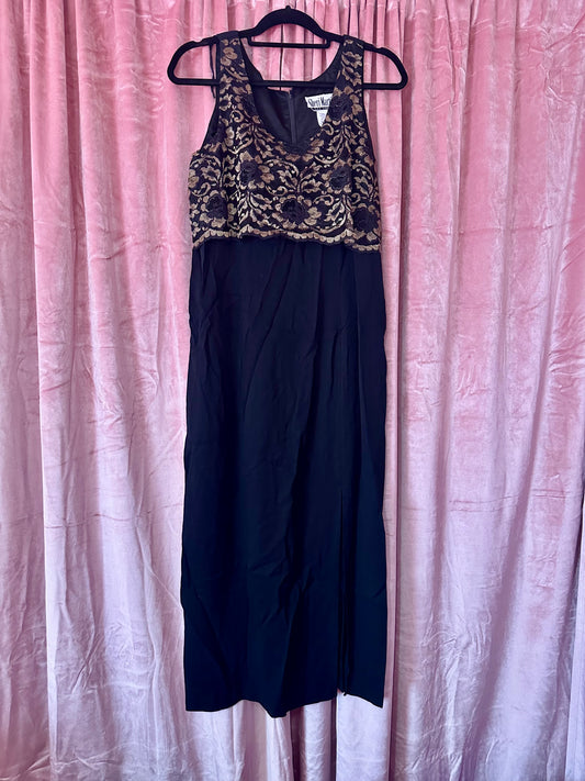 Black Lace Maxi Dress (14)