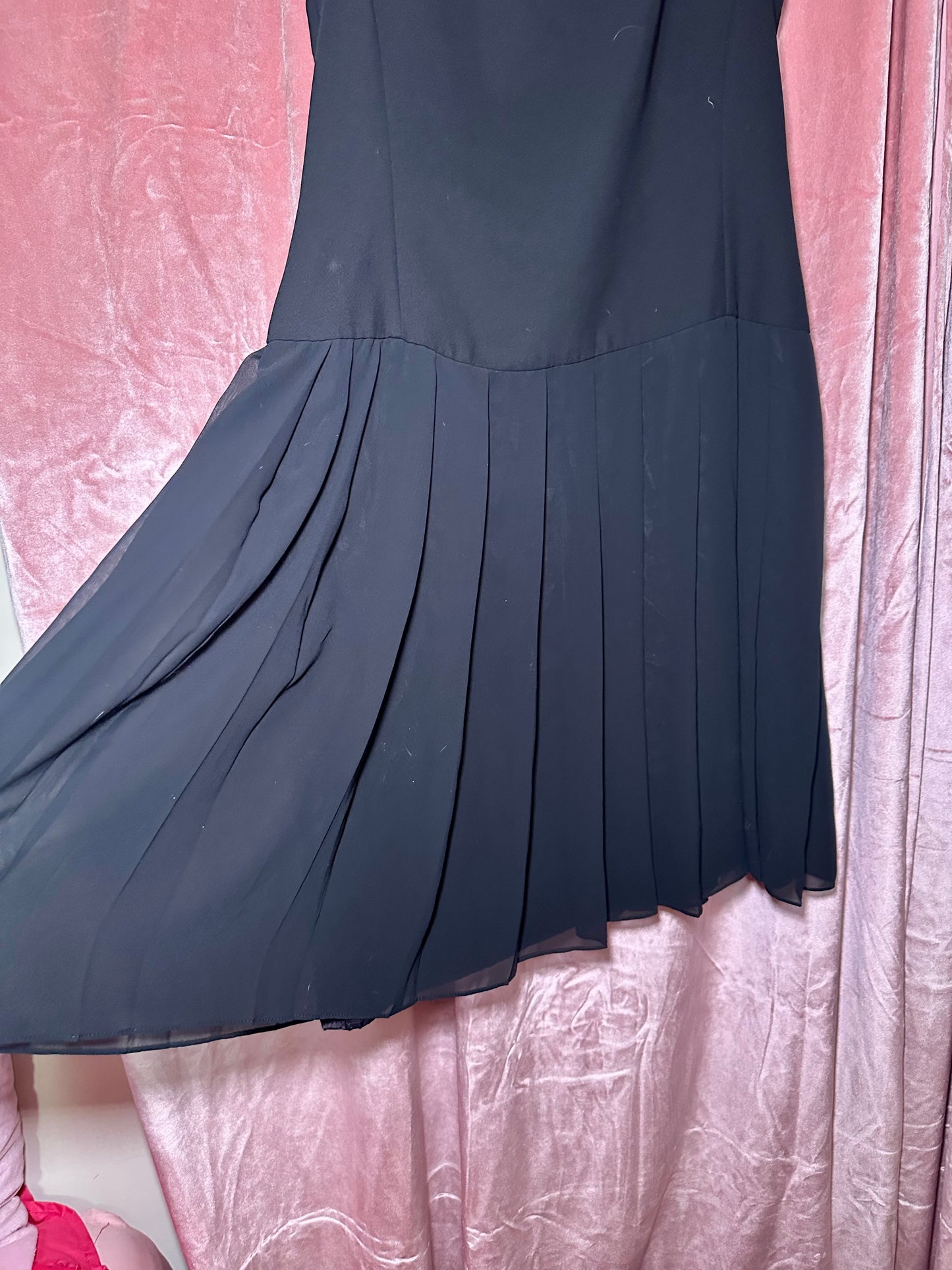Black Pleated Dress (16)