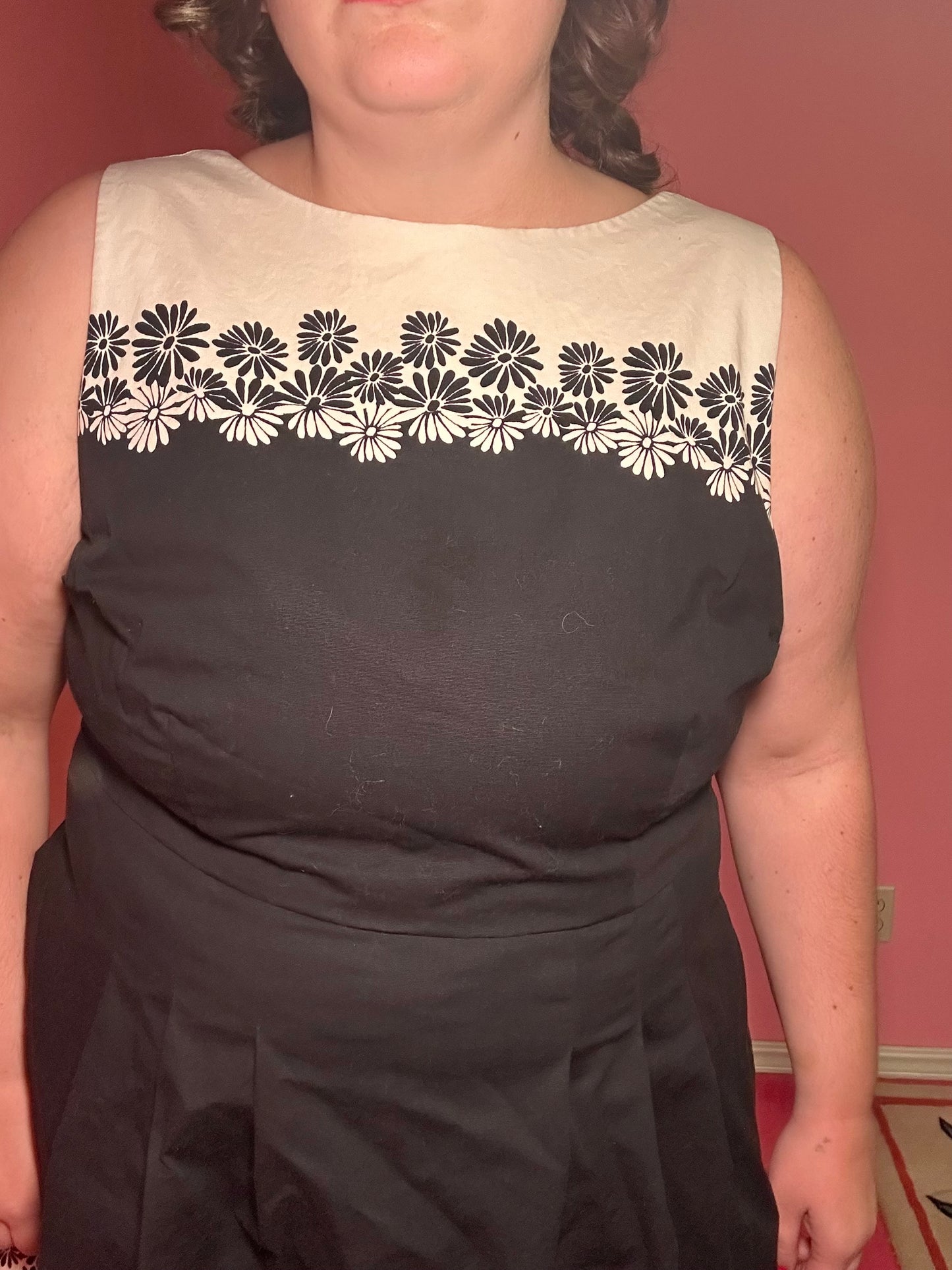Black And White Daisy Dress (16WP)