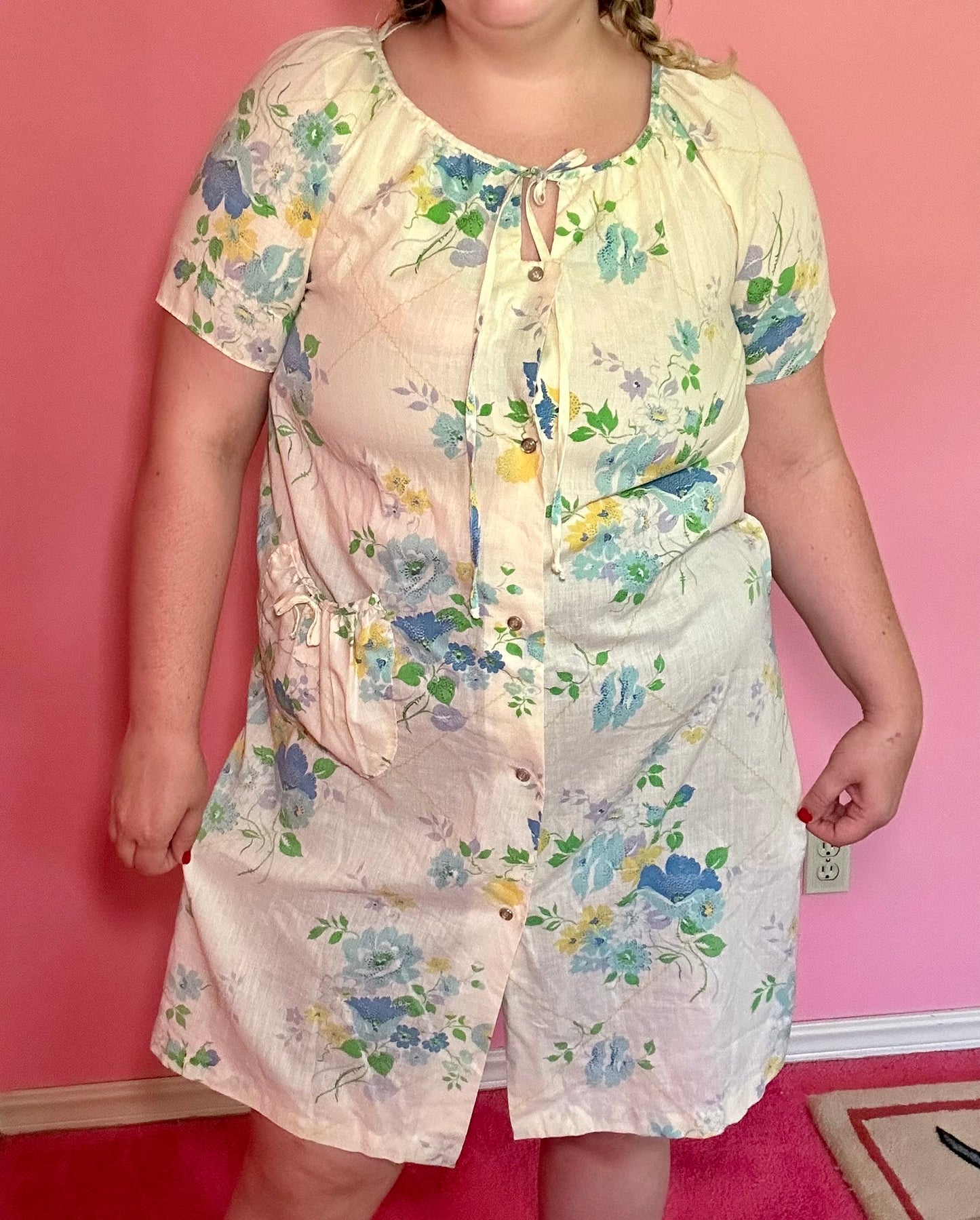 Sweet Floral Nightgown (M)
