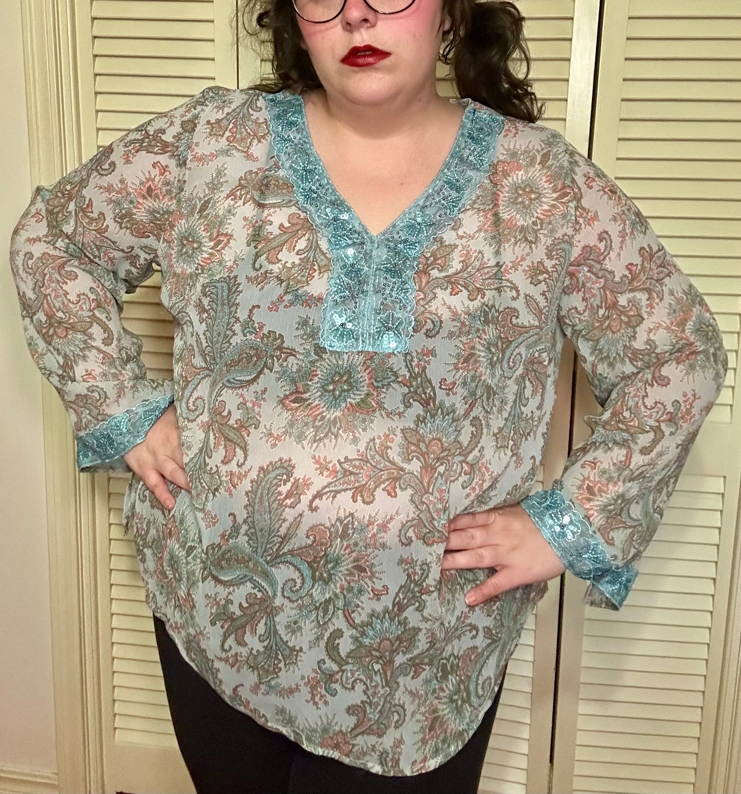 Blue Paisley Sheer Boho Blouse (22/24)