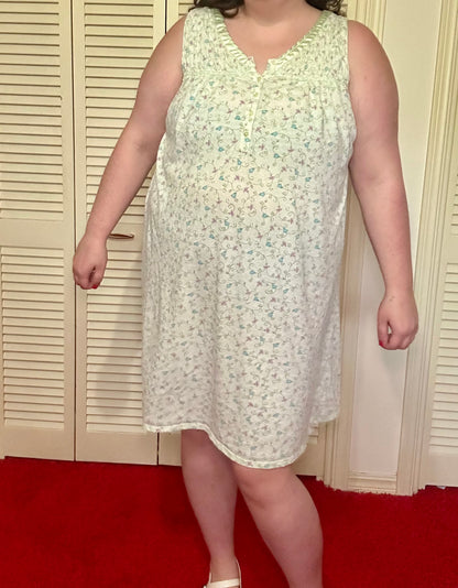 Light Green Floral Nightgown (2X)