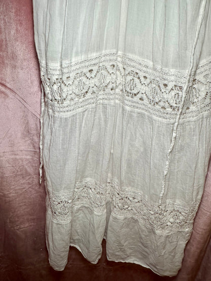 White Beachy Dress (XL)