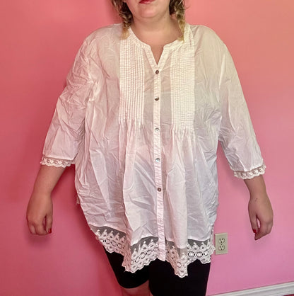 White Flowy Button Up (3X)