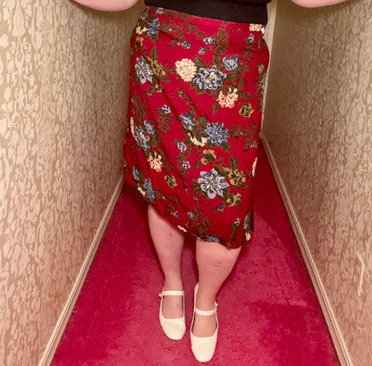 Red Floral Skirt (20W)