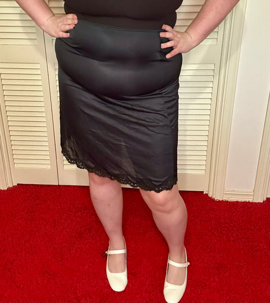 Black Slip Skirt (L)