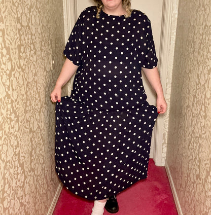 Navy Polka Dot Set (24W)