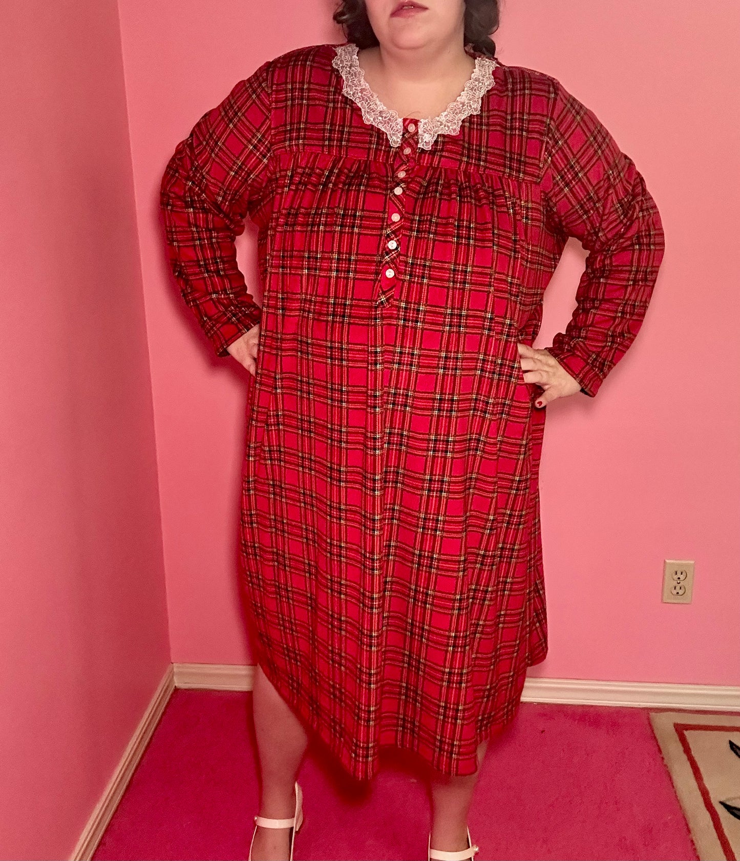 Red Plaid Velvet Nightgown (4X)