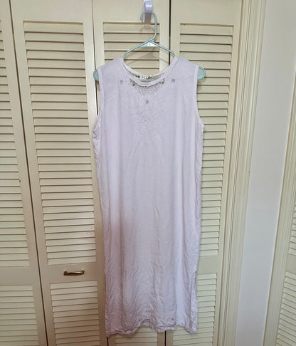 White Beachy Dress (XL)