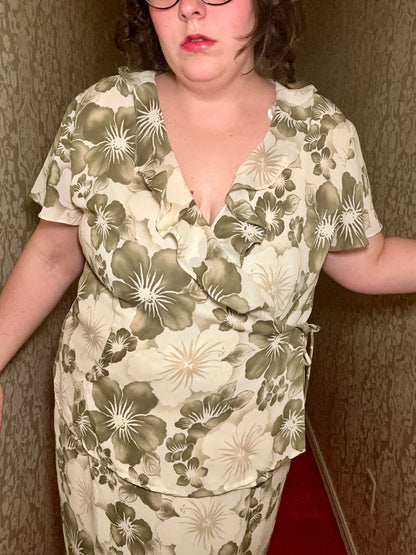 Green Floral Chiffon Wrap Dress (18W)