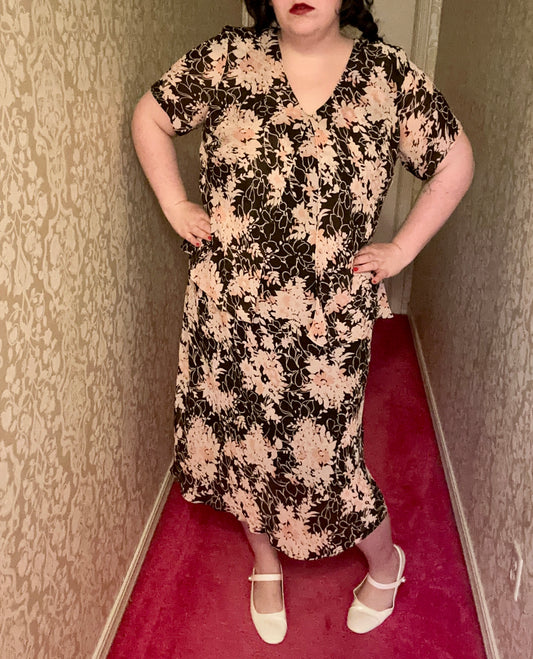 Pink and Brown Floral Chiffon Dress (20W)