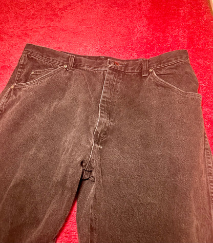Black Denim Wrangler Jeans (40X30)
