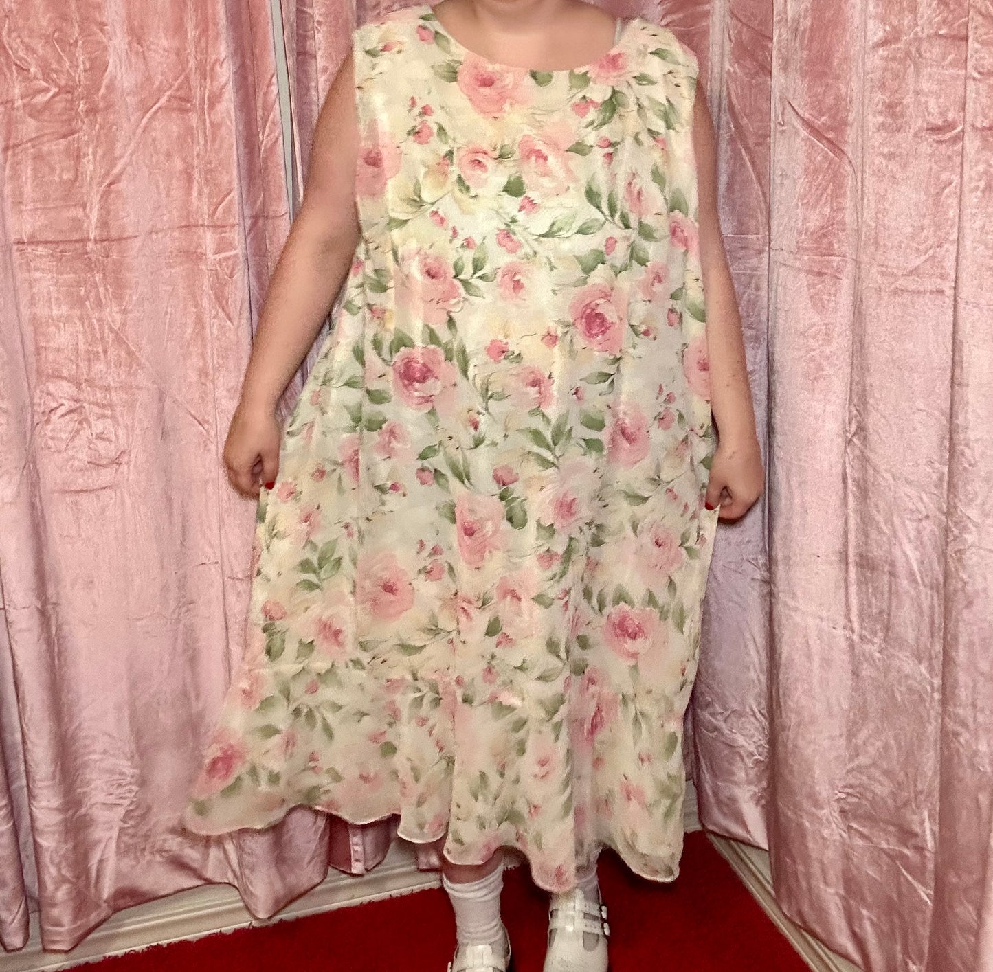 Cream Floral Dress (34W)