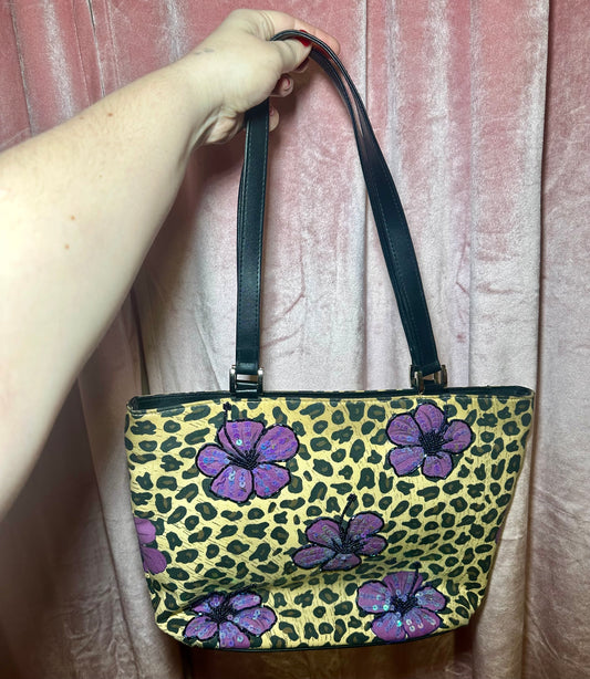 Leopard Flower Purse