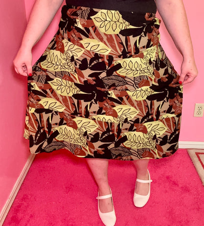 Earth-tone Leaf Skirt (XL)