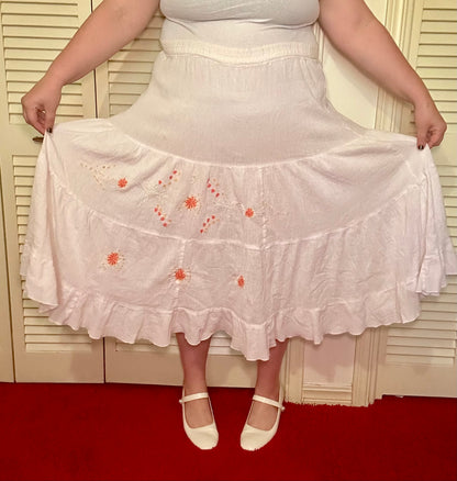 White Tiered Floral Embroidery Skirt (22W)