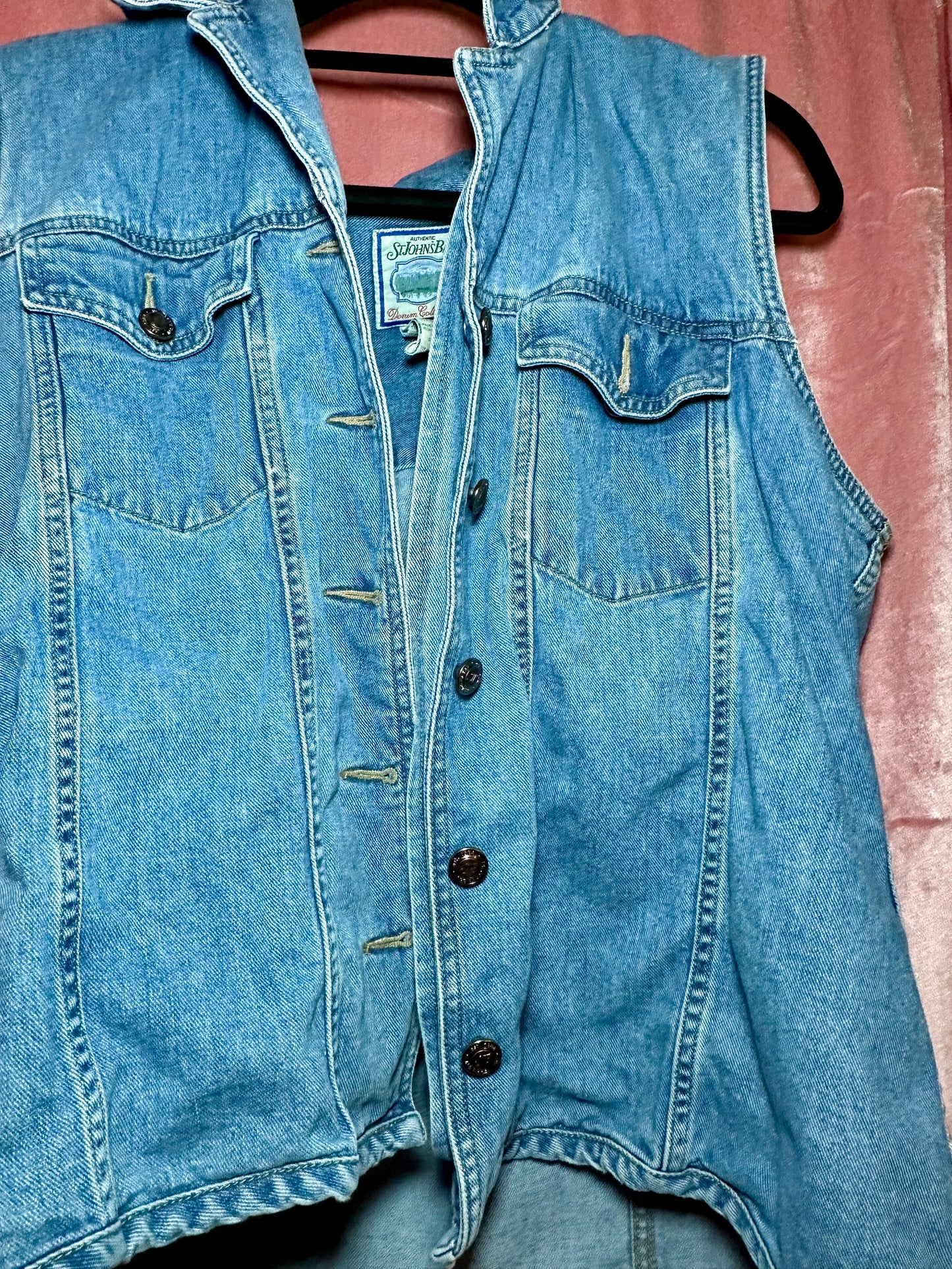 Denim Vest (18W)