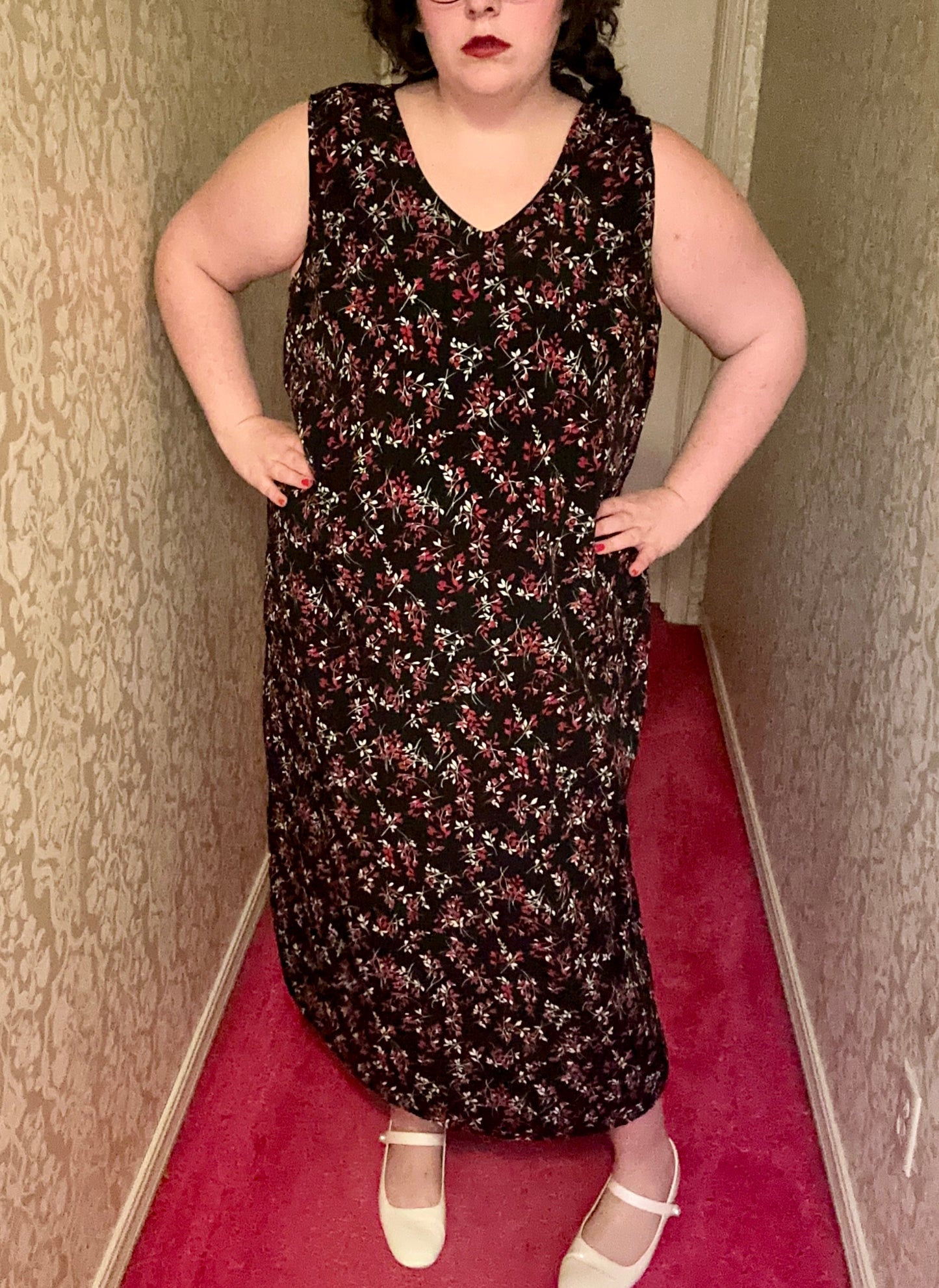 Black Maxi Dress with Red Flowers (22)