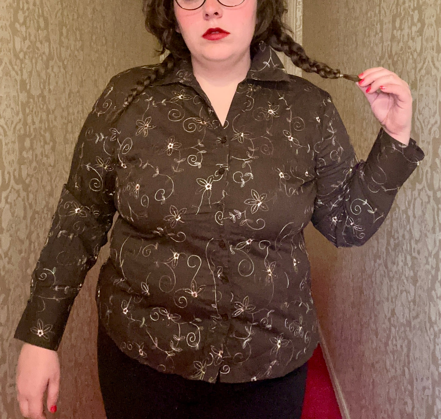 Brown Whimsical Floral Button Up (XL)