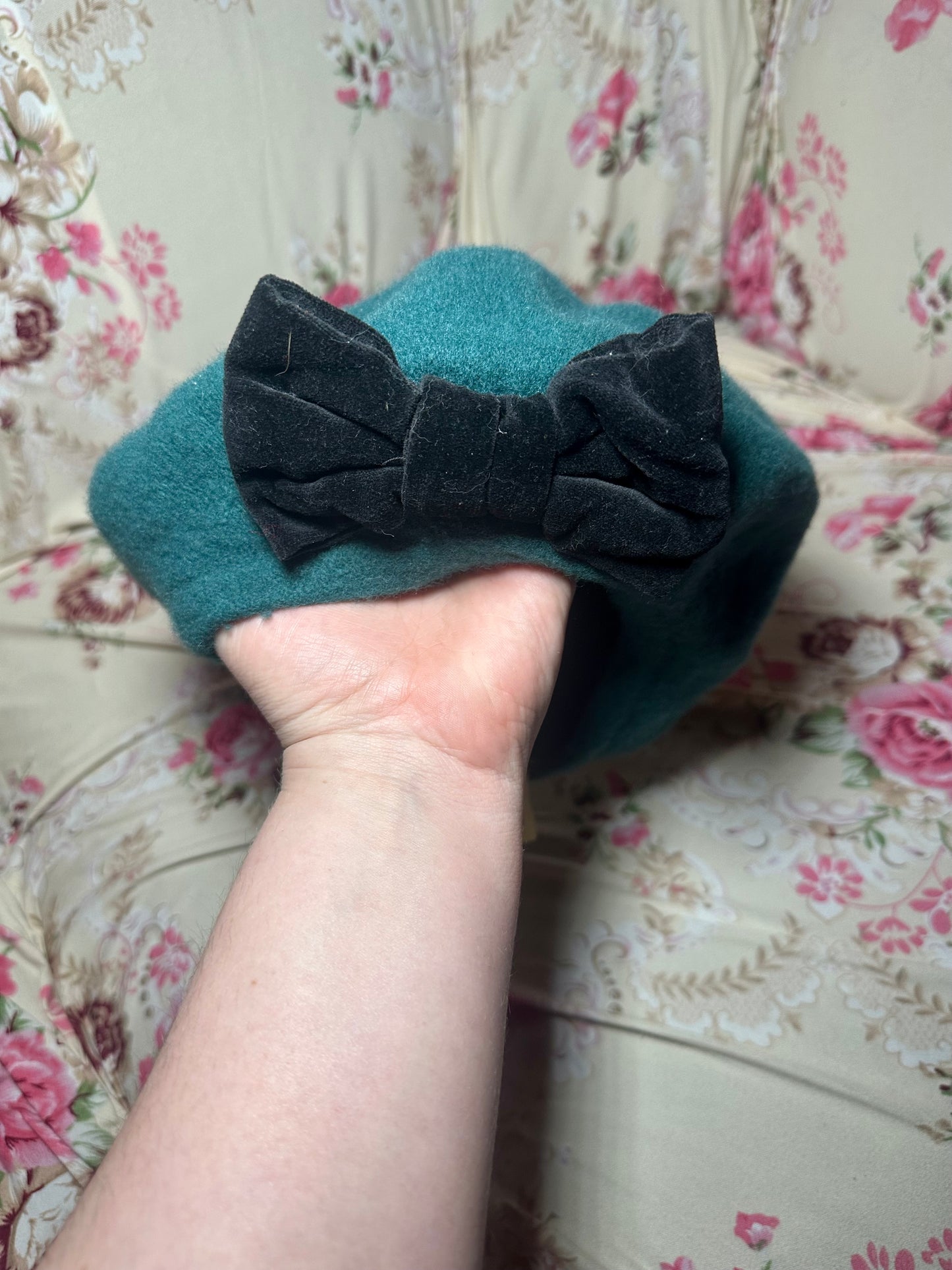 Green Bow Wool Beret