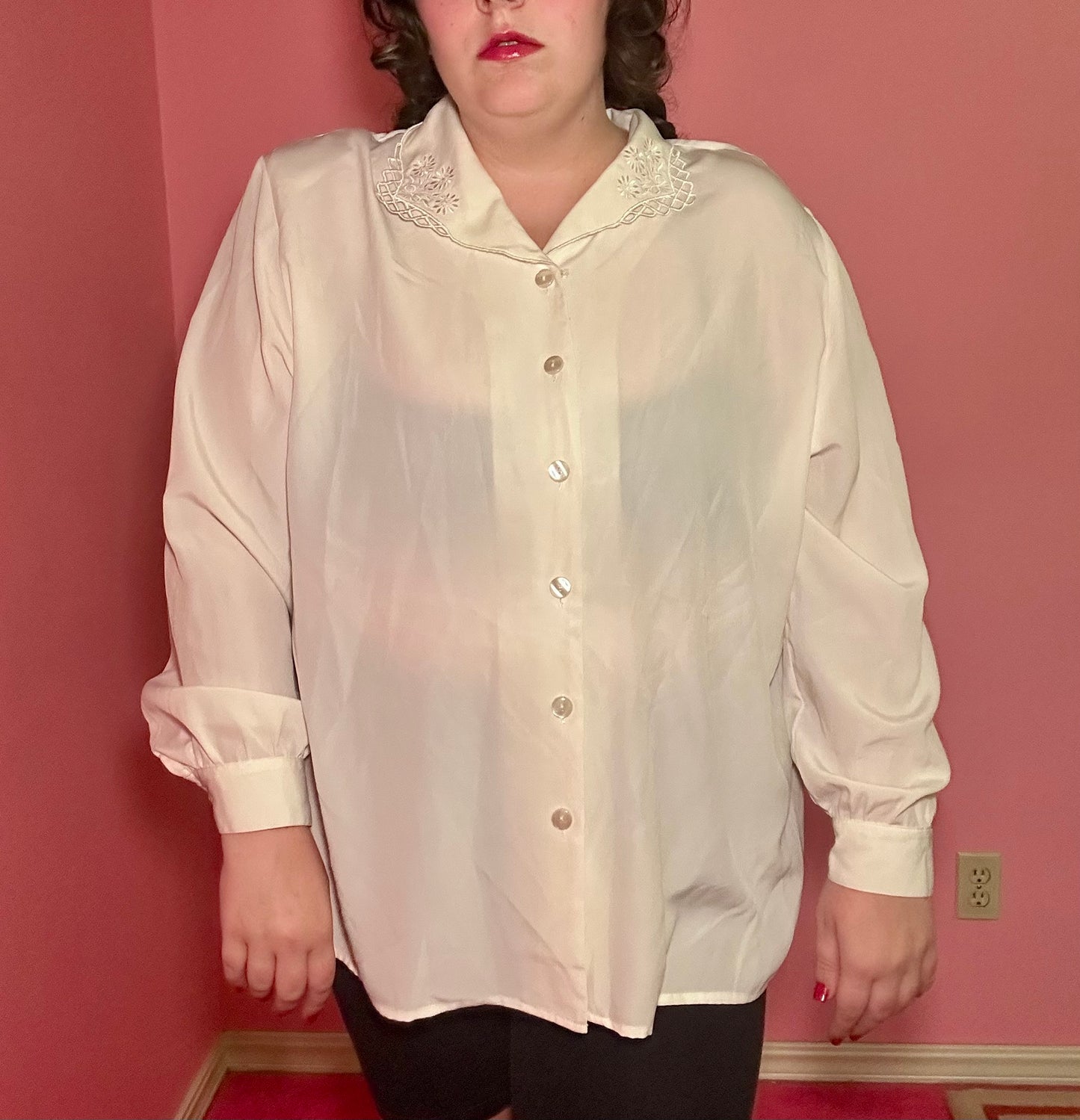 Lace Collar White Button Up (2X)