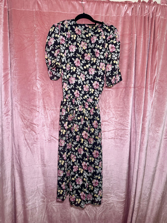 Floral Belt Dress (17/18)