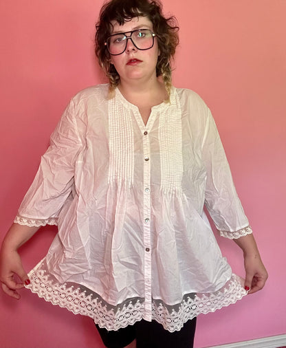 White Flowy Button Up (3X)