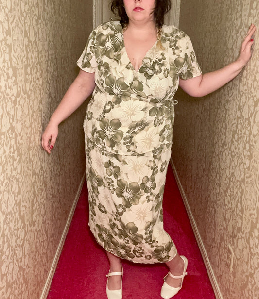 Green Floral Chiffon Wrap Dress (18W)