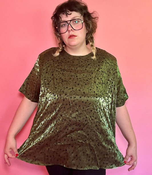 Green Vines Shiny Top (3X)