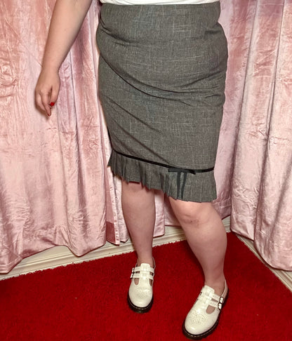 Office Siren Skirt (18)