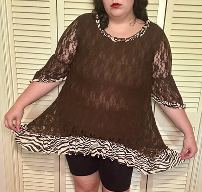 Brown Lace Zebra Ruffle Blouse (XL)