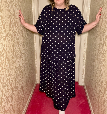 Navy Polka Dot Set (24W)