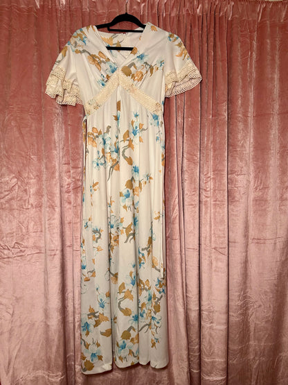 Cream Floral Dress (14)