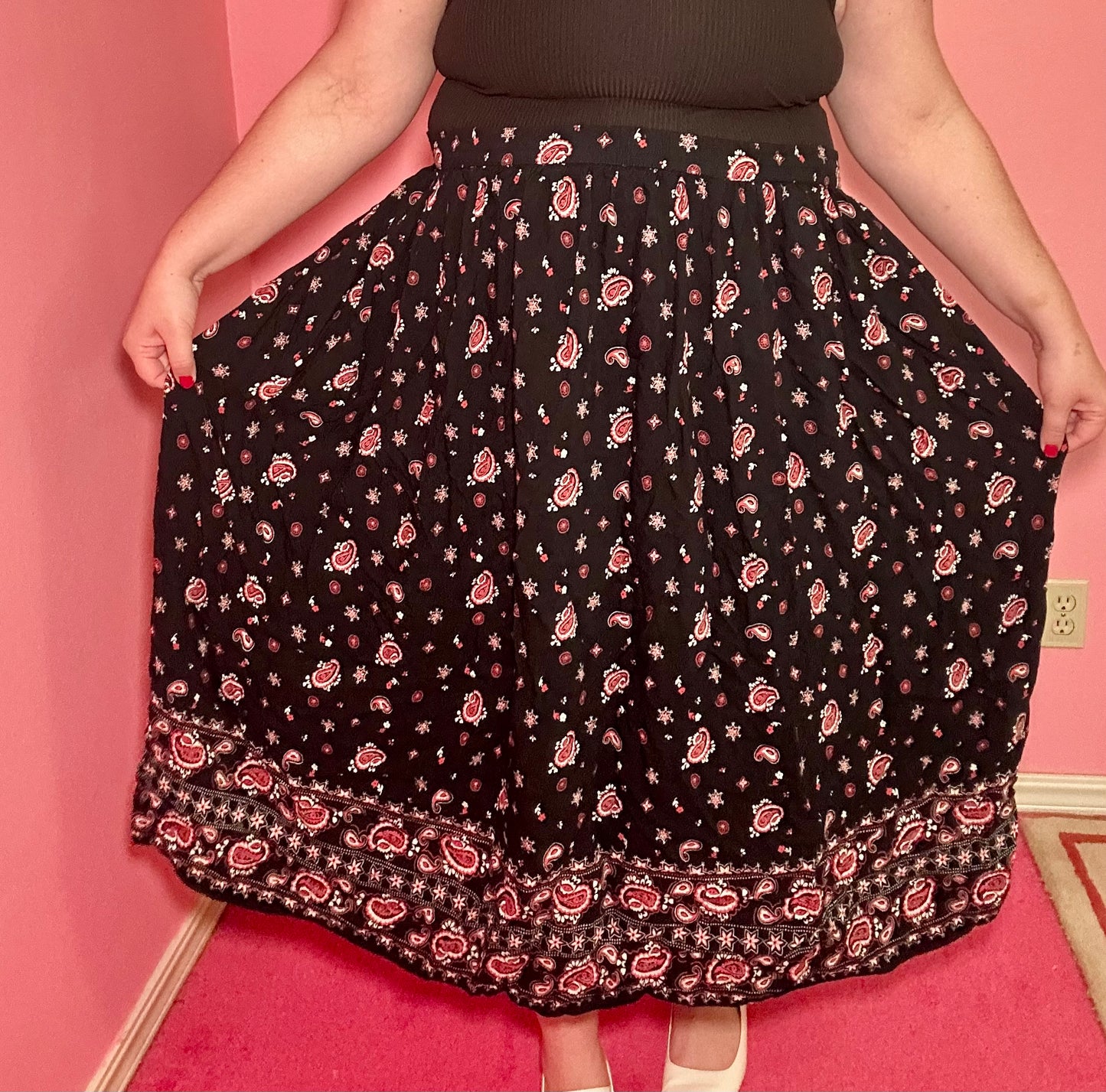 Black Paisley Skirt (X-Large)