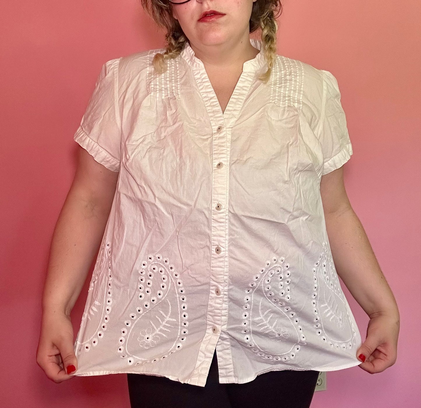 White Paisley Button Up (2X)