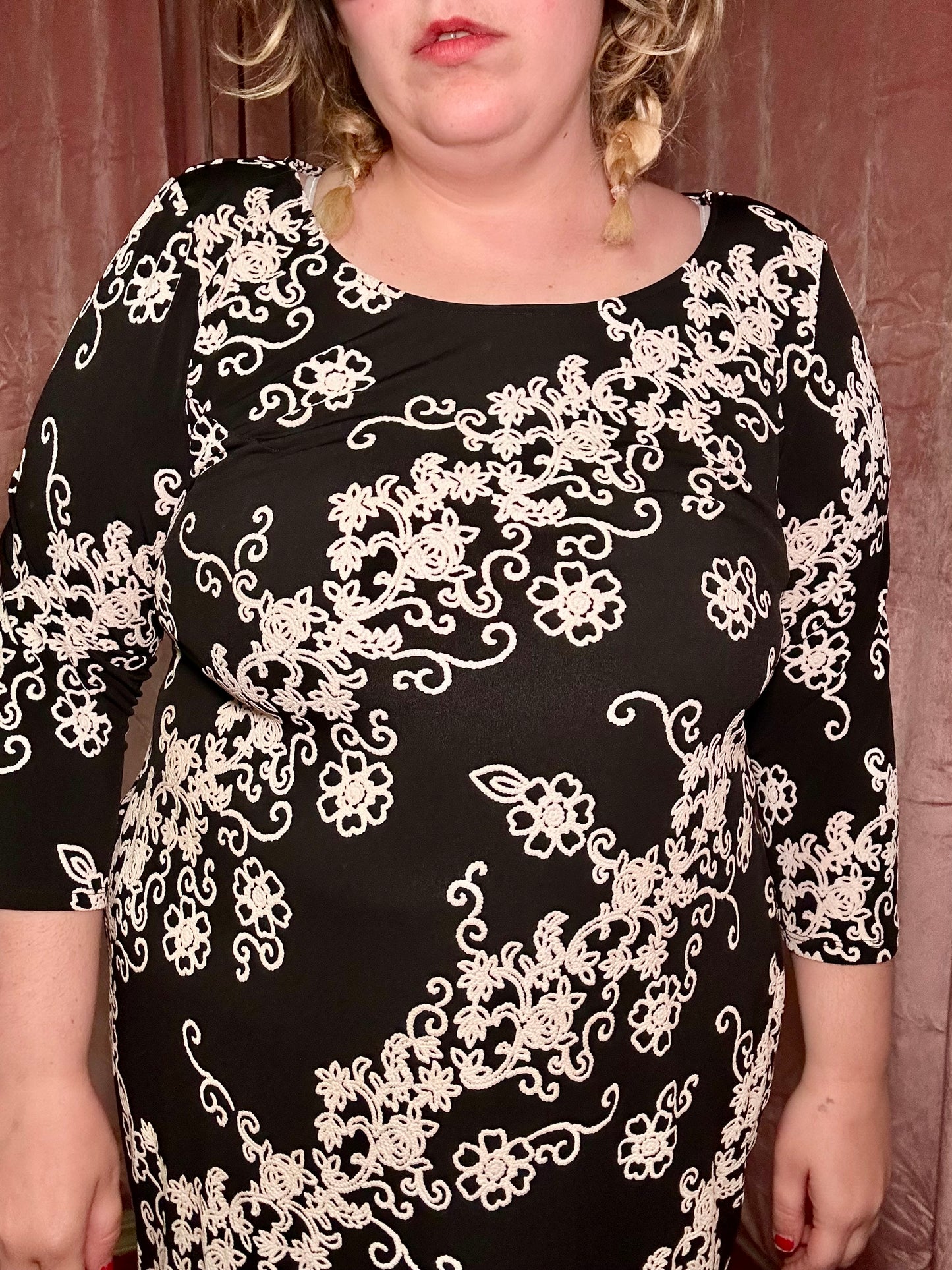 Black Floral Shift Dress (2X)