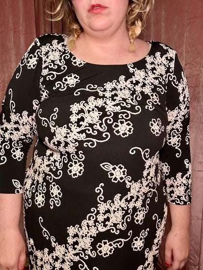 Black Floral Shift Dress (2X)